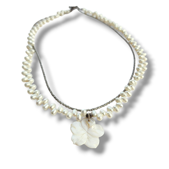 Natural White Genuine Pearl Necklace Freshwater flower mother of pearl Choker - Picture 1 of 8